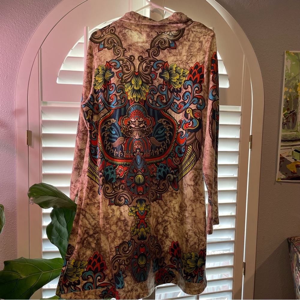 Women’s Radzoli XL multi-colored vibrant print cowl neck pullover - Picture 4 of 13